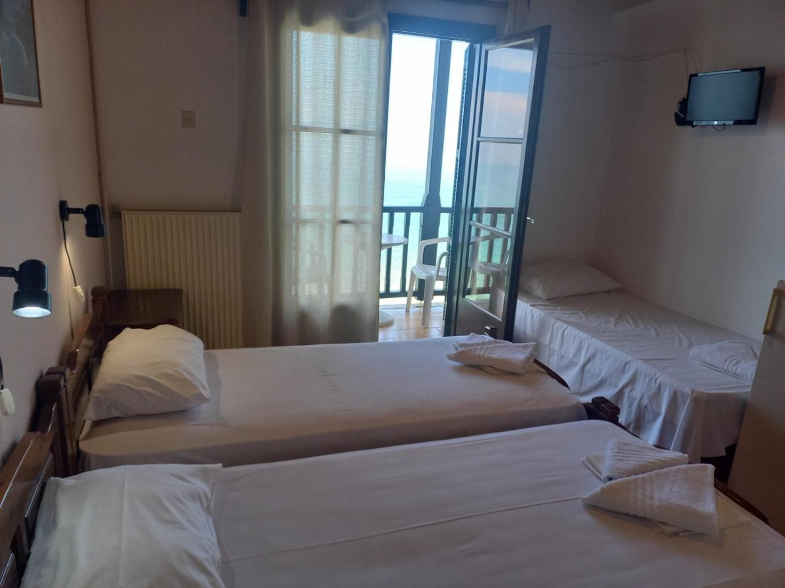 Remezzo Guesthouse Agios Ioannis  Exteriör bild
